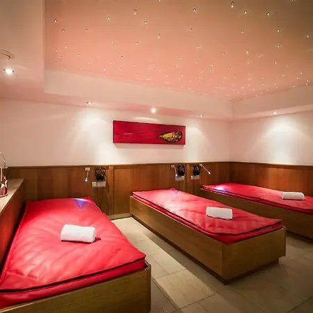 Отель Tannenberg 3*