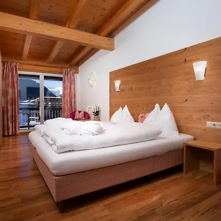 Tannenberg Hotel 3*