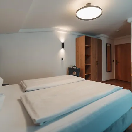 호텔 Tannenberg 3*